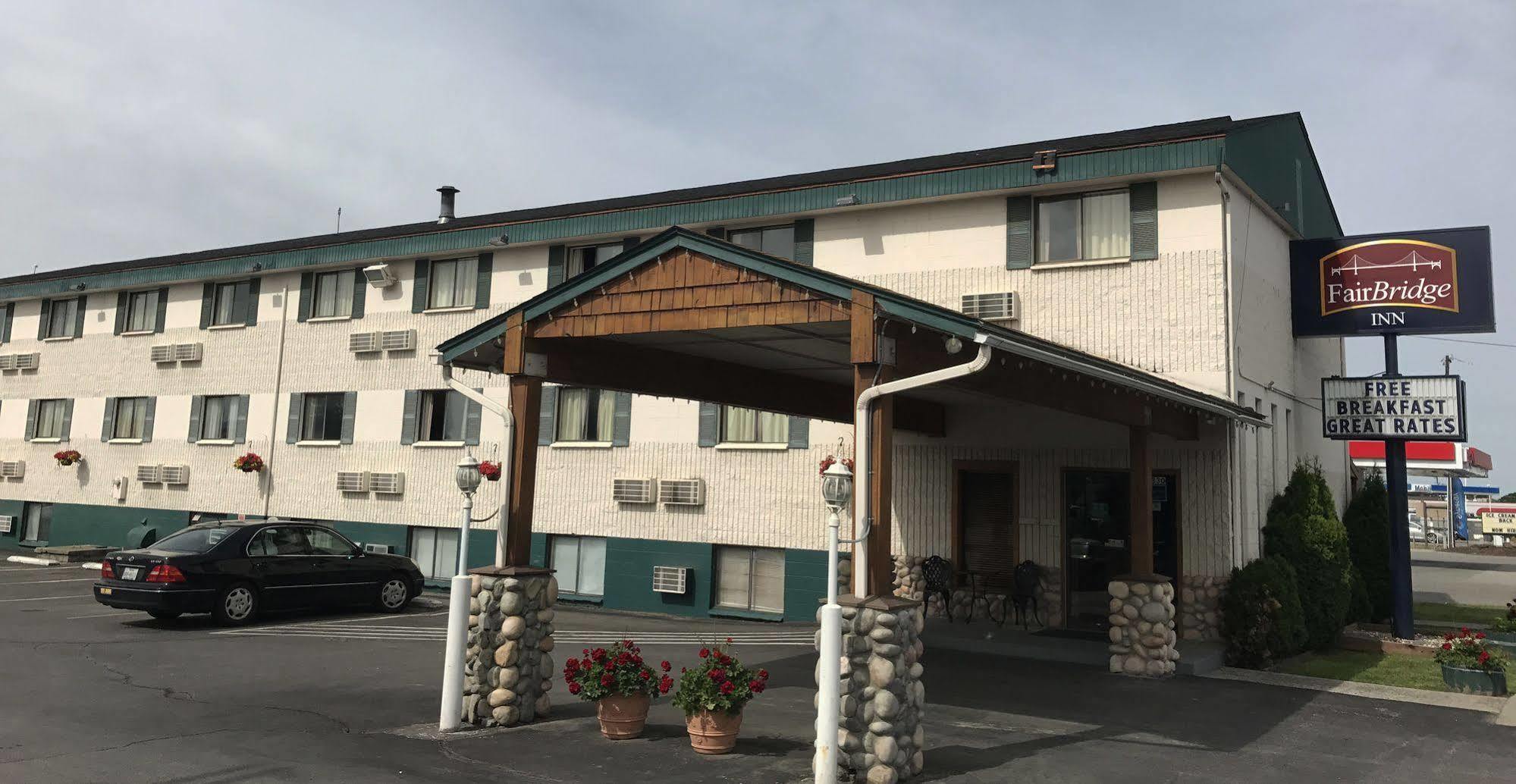 Fairbridge Inn - Кер д'Ален Екстериор снимка